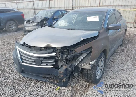 2015 Nissan Altima 2.5 S из США, поврежденный, VIN 1N4AL3AP4FC193601